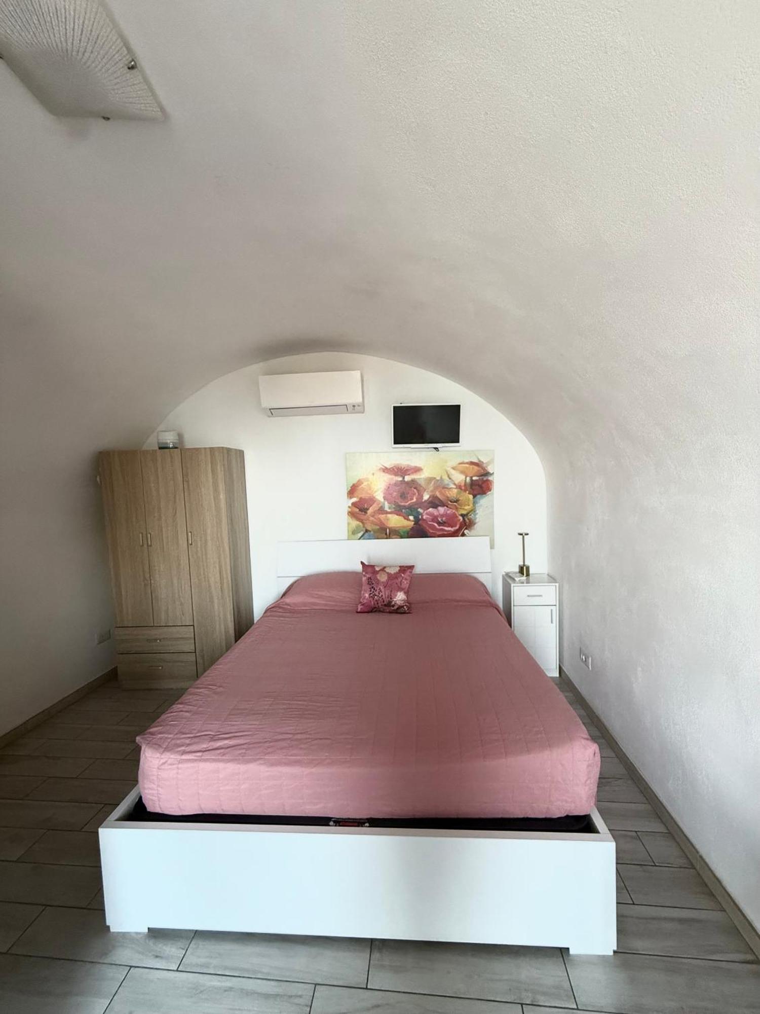 Agriturismo Un Mare Di Fiori فنتيميليا المظهر الخارجي الصورة